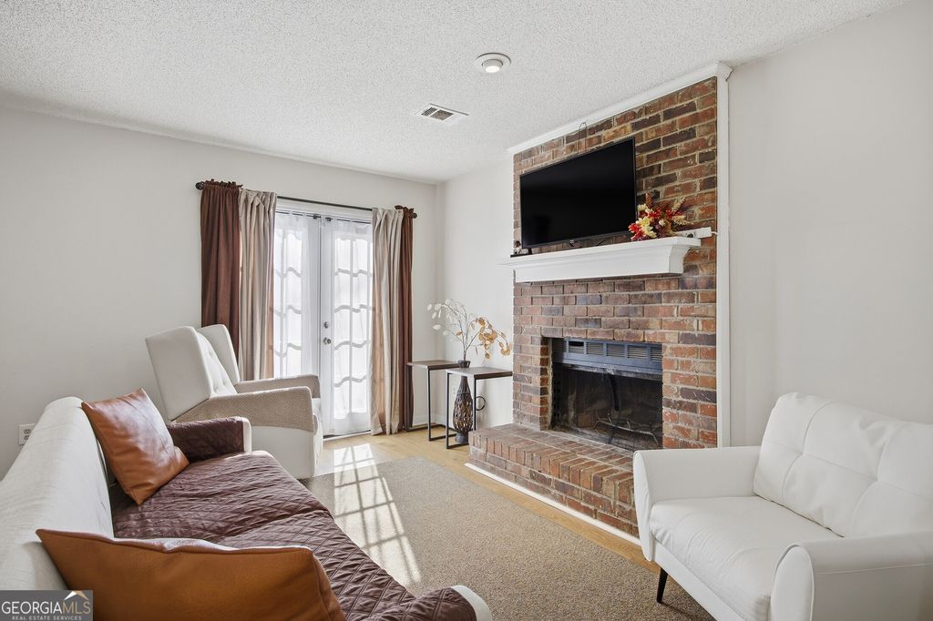 Photo of 3001 Hawthorne Place SE, Smyrna, GA 30080 (MLS # 10677583)