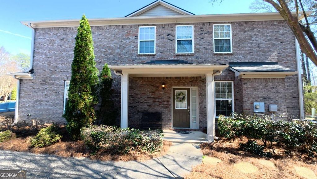 Photo of 3192 Brockenhurst Drive, Buford, GA 30519 (MLS # 10765750)