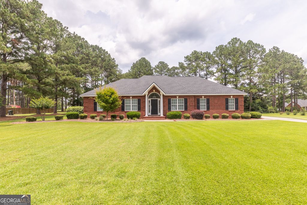 Photo of 106 Widgeon Lane, Glennville, GA 30427 (MLS # 10795993)