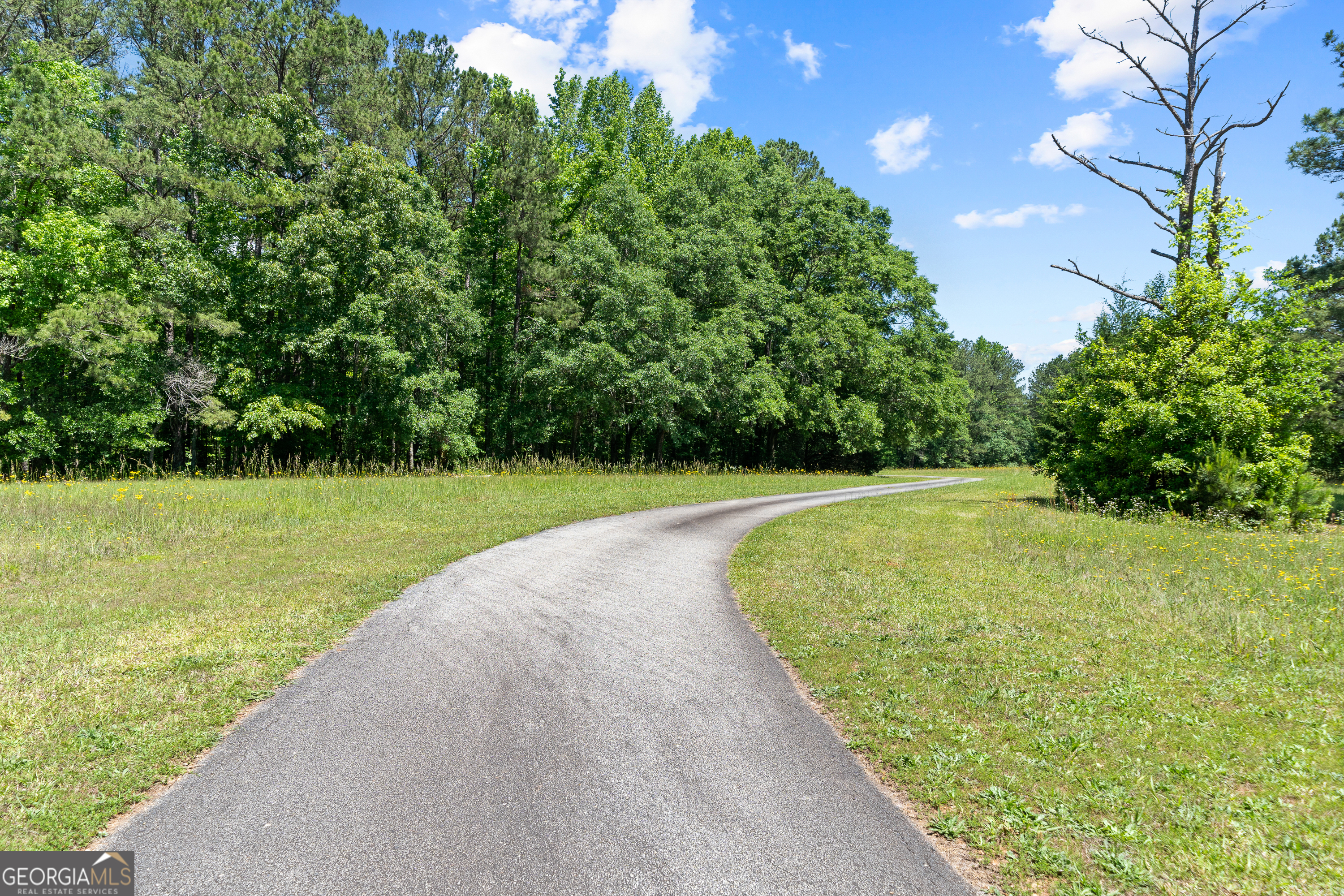 1627 Leguin Mill RD