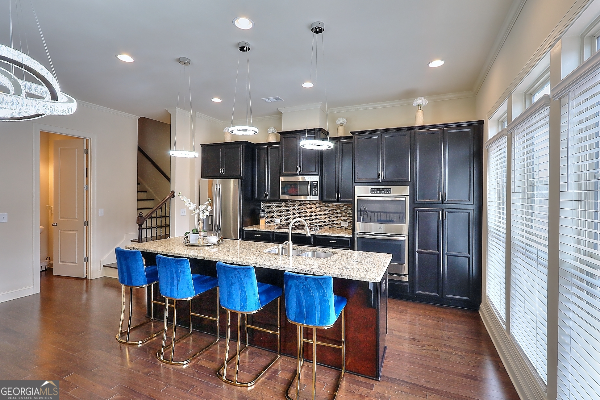 1306 Harris WAY