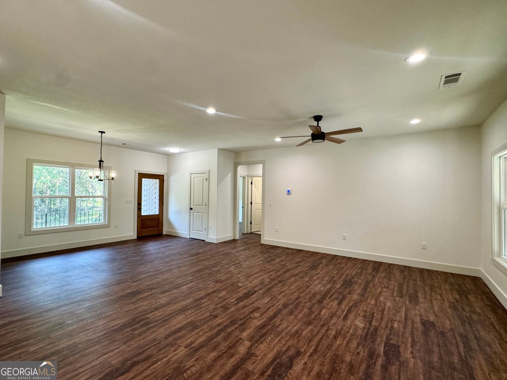 Photo of 160 Wood Oak Circle, Cochran, GA 31014 (MLS # 10853953)