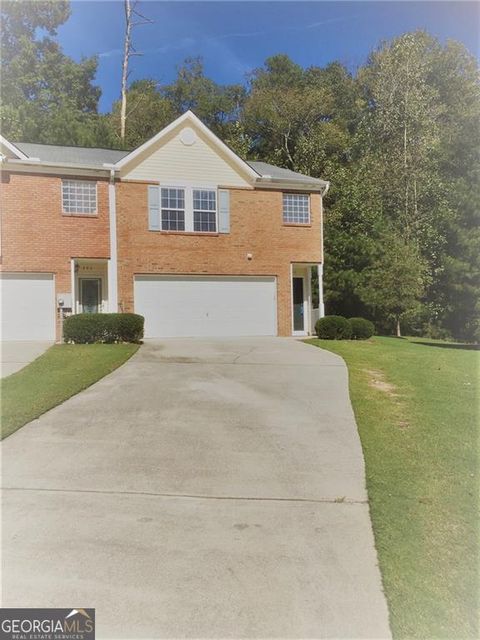 A home in Mableton