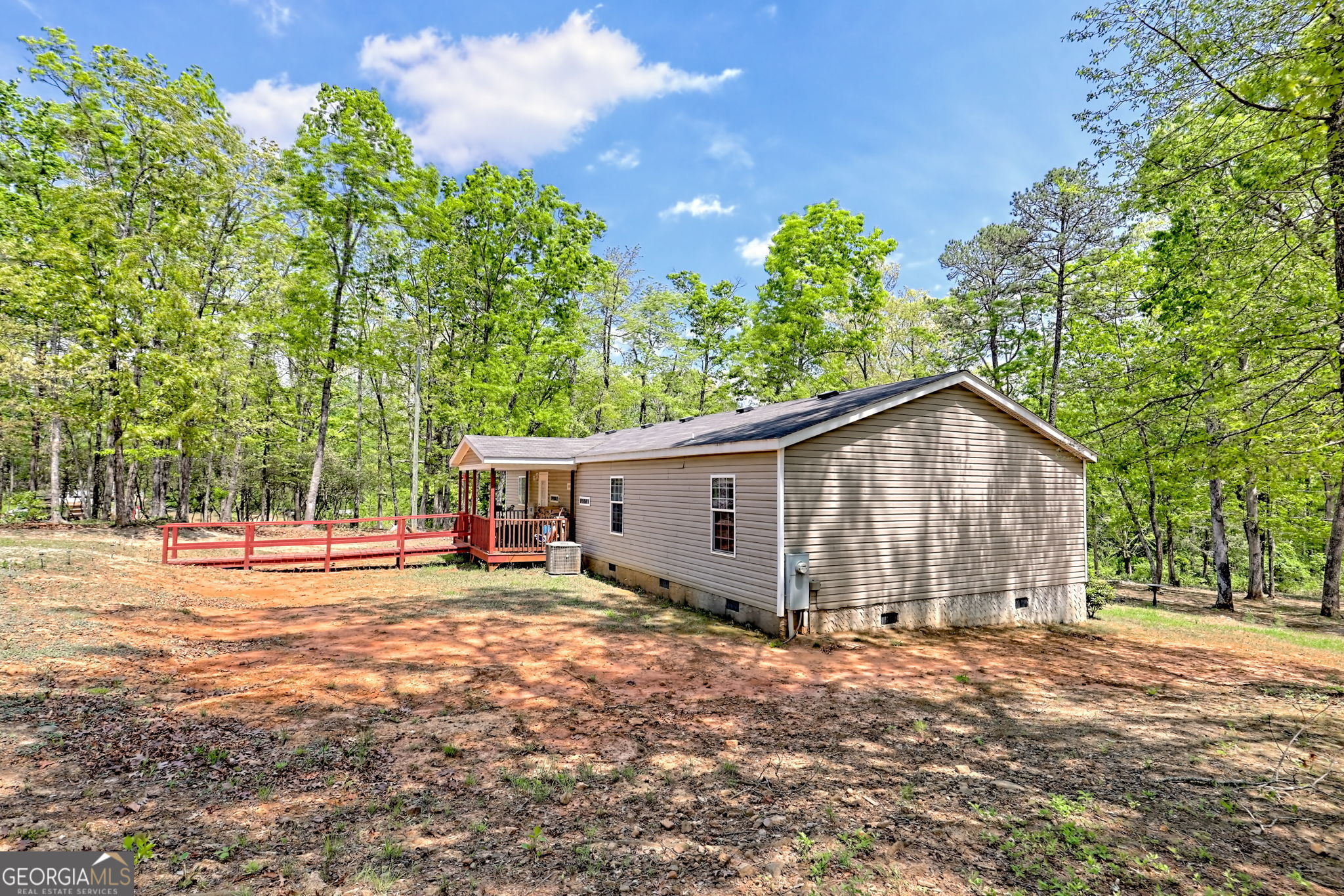 Tiger, Georgia 30576, United States, 4 Bedrooms Bedrooms, ,2 BathroomsBathrooms,Residential,Pending,113734