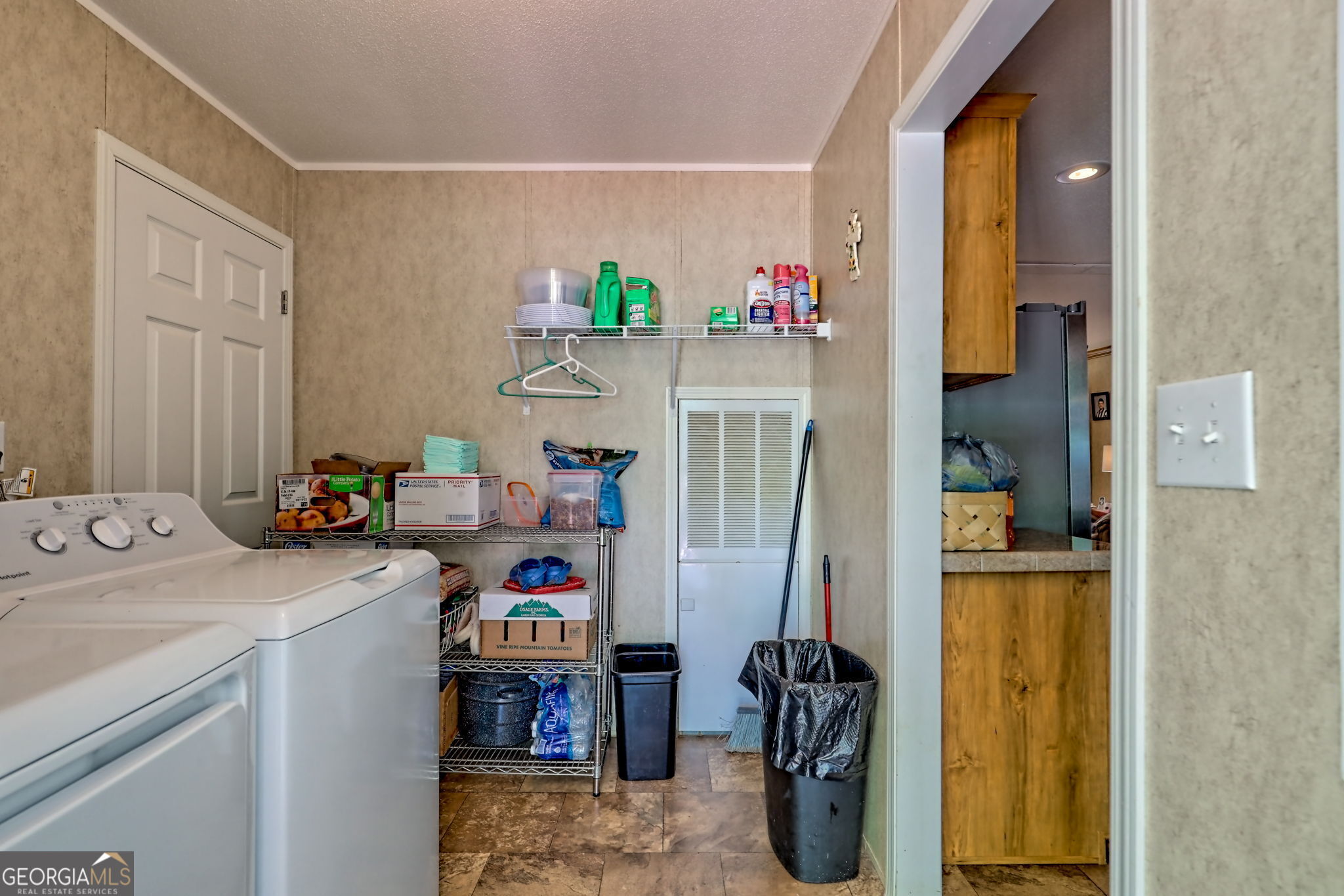 Tiger, Georgia 30576, United States, 4 Bedrooms Bedrooms, ,2 BathroomsBathrooms,Residential,Pending,113734