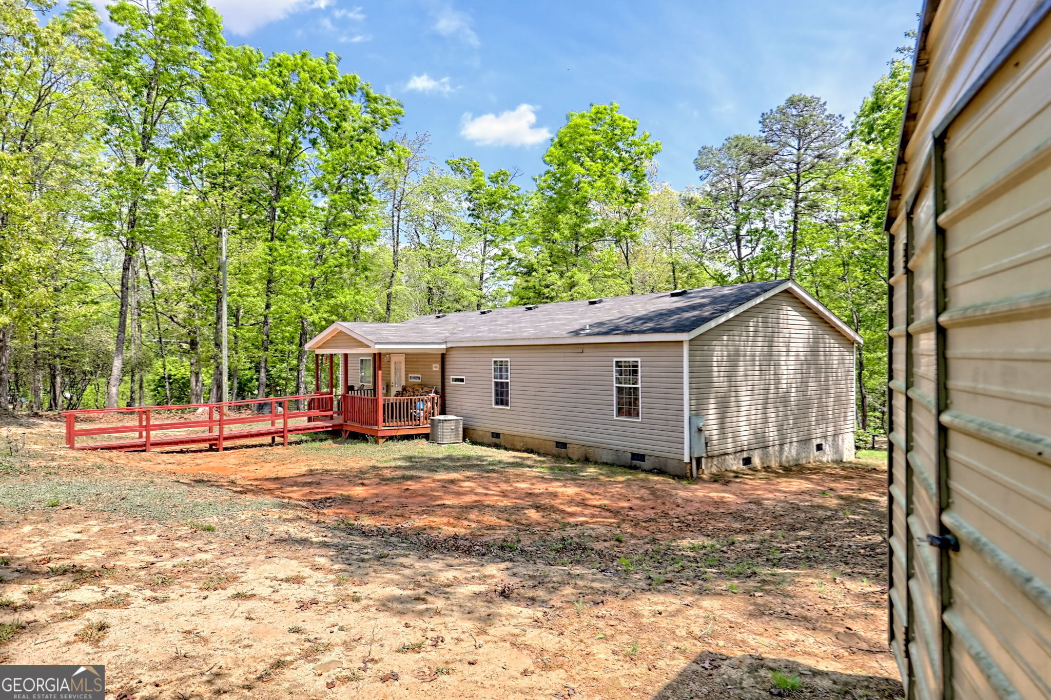 Tiger, Georgia 30576, United States, 4 Bedrooms Bedrooms, ,2 BathroomsBathrooms,Residential,Pending,113734