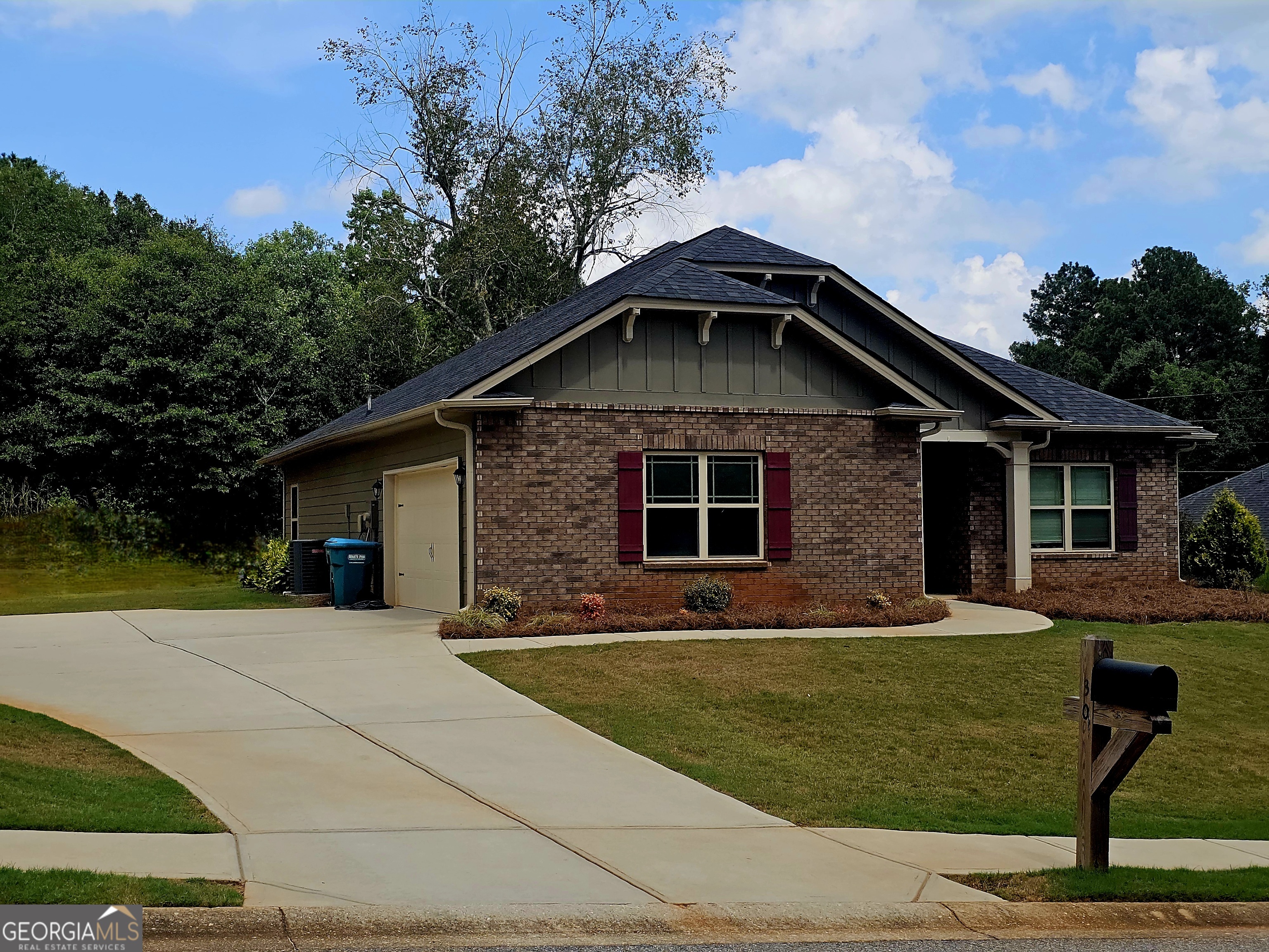 30 Forest Bend DR
