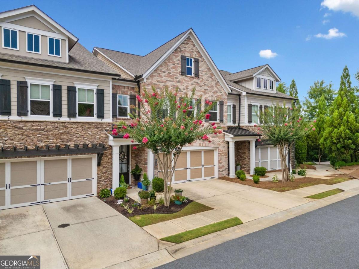 415 Bellehaven LN
