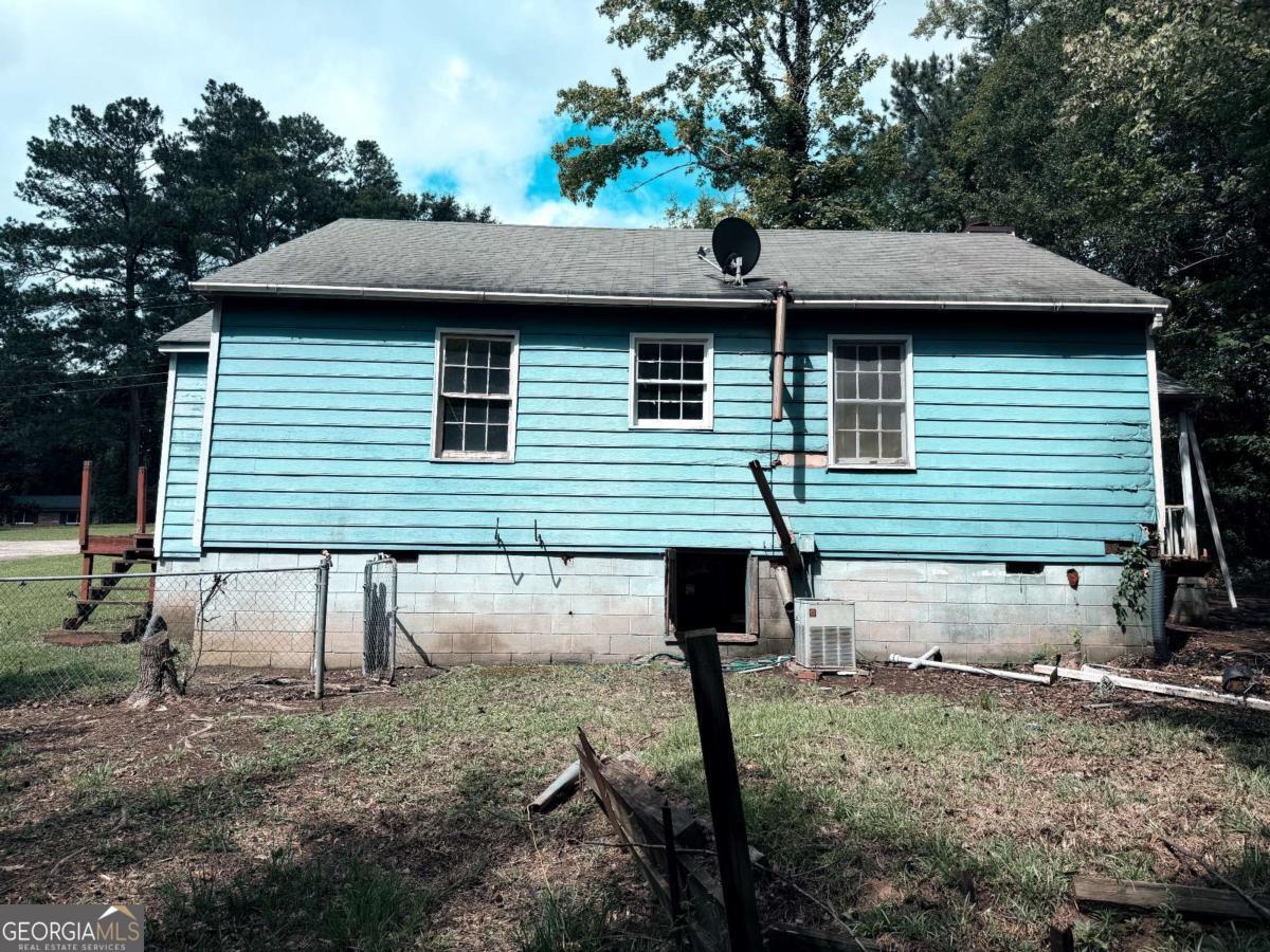 215 Polk AVE