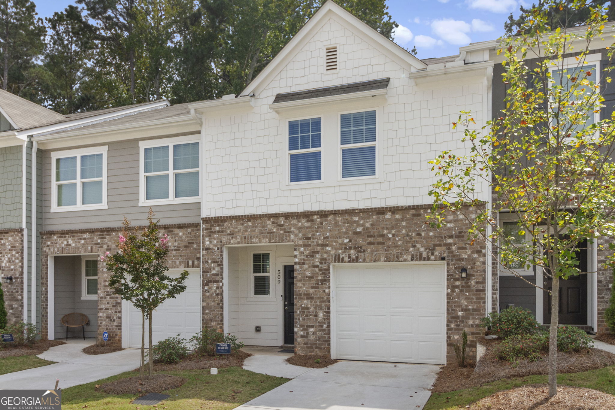 509 Magnolia CIR