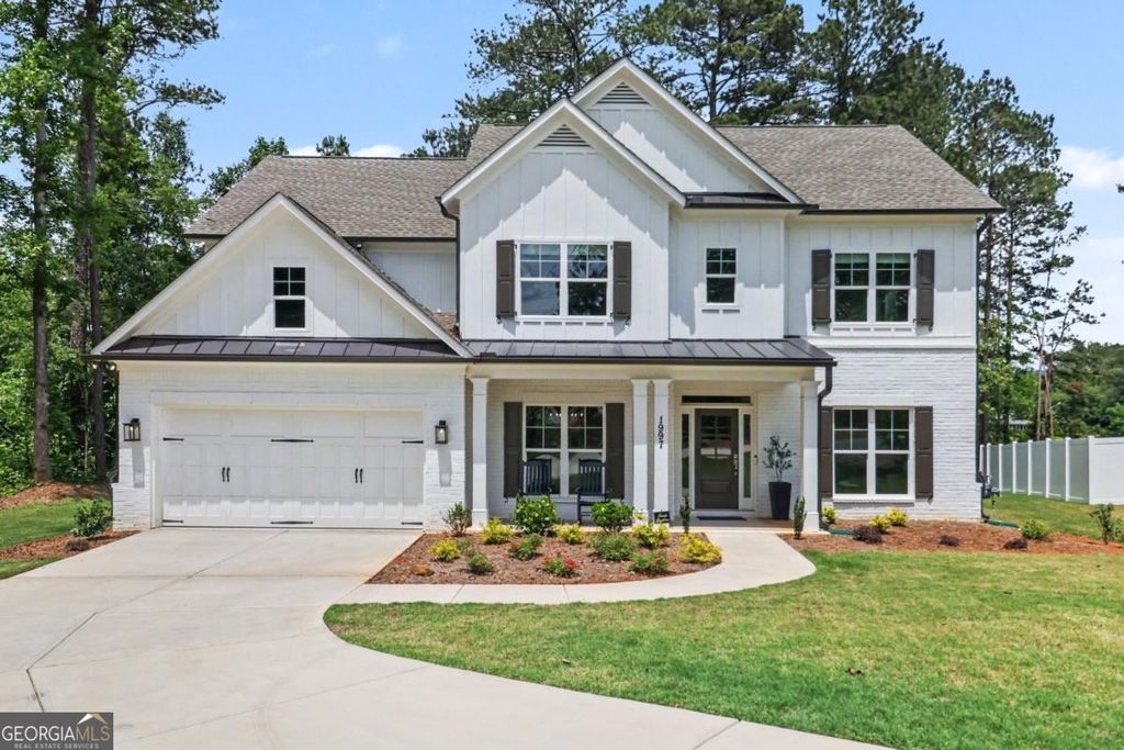 Photo of 1997 Shallowford Road, Marietta, GA 30066 (MLS # 10774837)