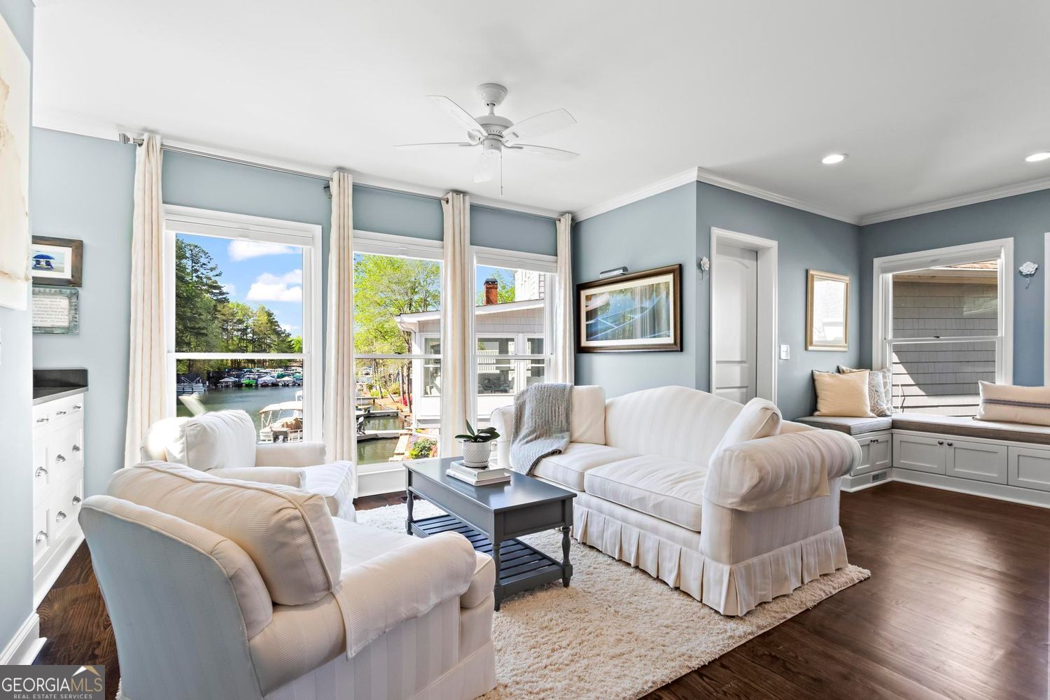 Alpharetta, Georgia 30005, United States, 4 Bedrooms Bedrooms, ,4 BathroomsBathrooms,Residential,Pending,107757