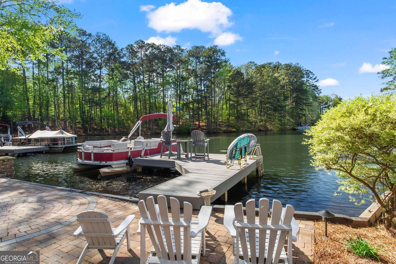 Alpharetta, Georgia 30005, United States, 4 Bedrooms Bedrooms, ,4 BathroomsBathrooms,Residential,Pending,107757