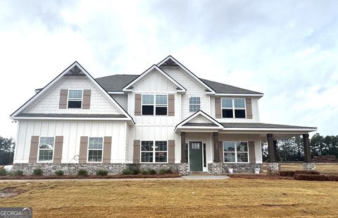 A home in Warner Robins