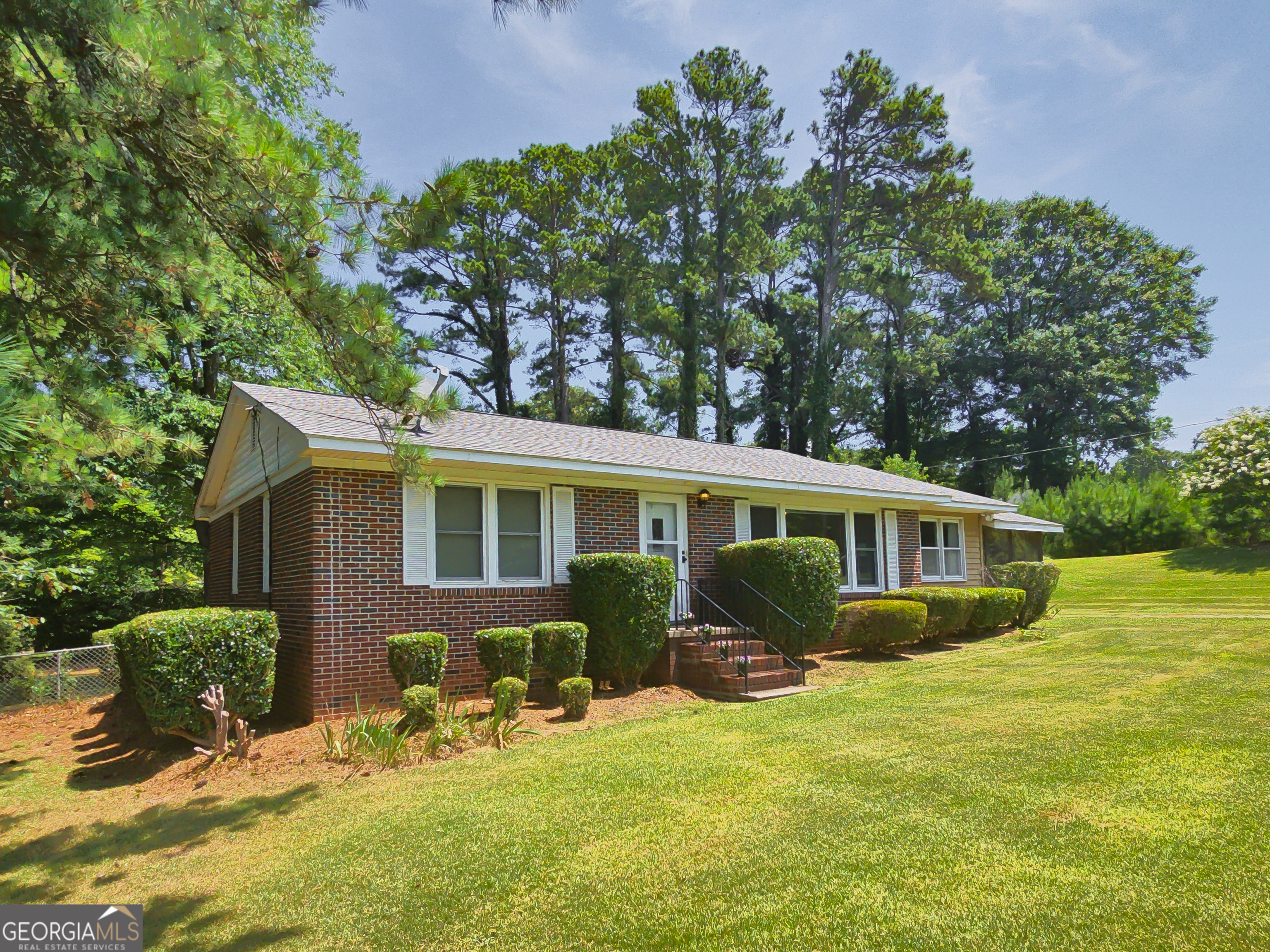 62 Opal ST
