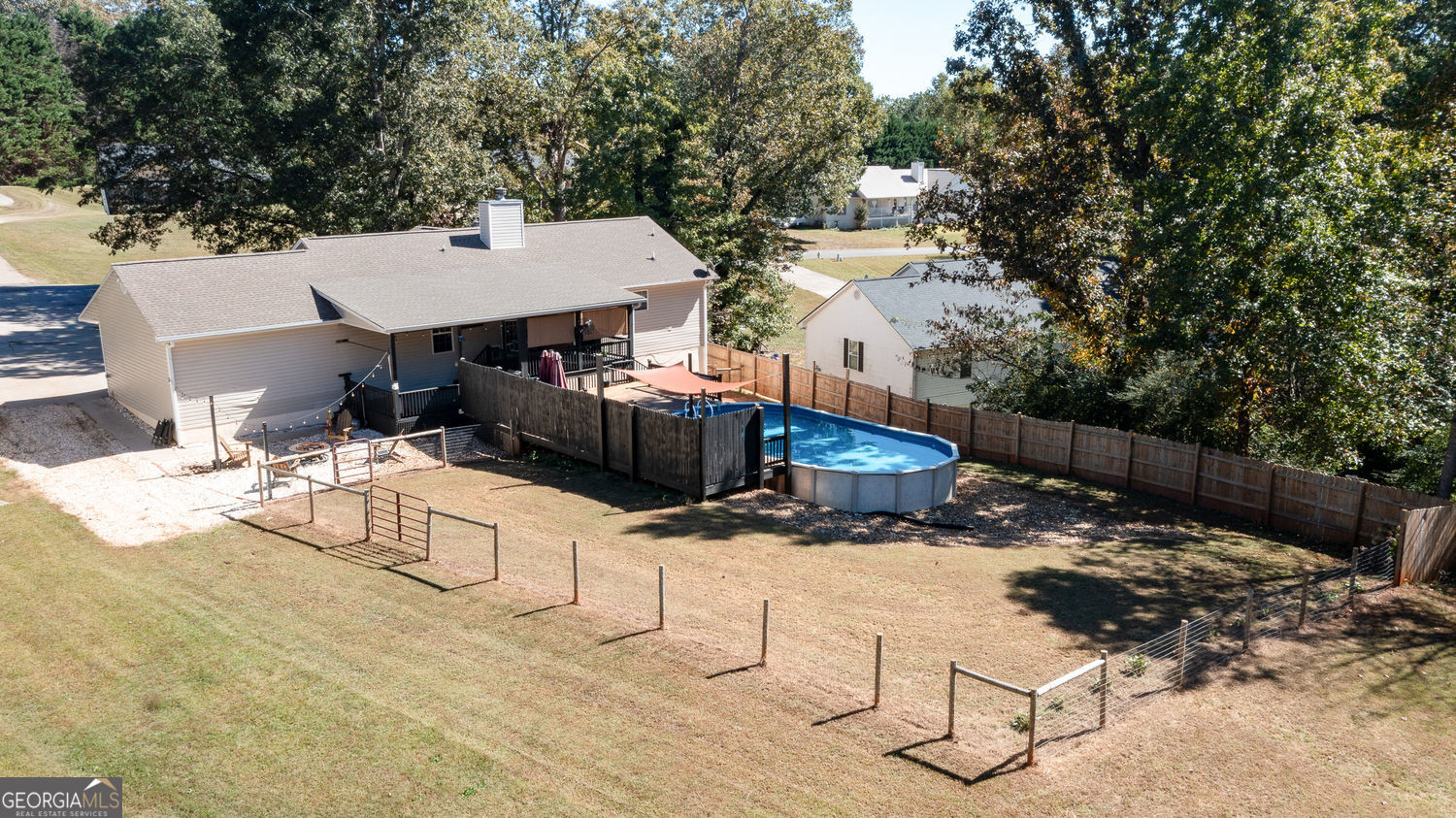 EAST GATE - Residential