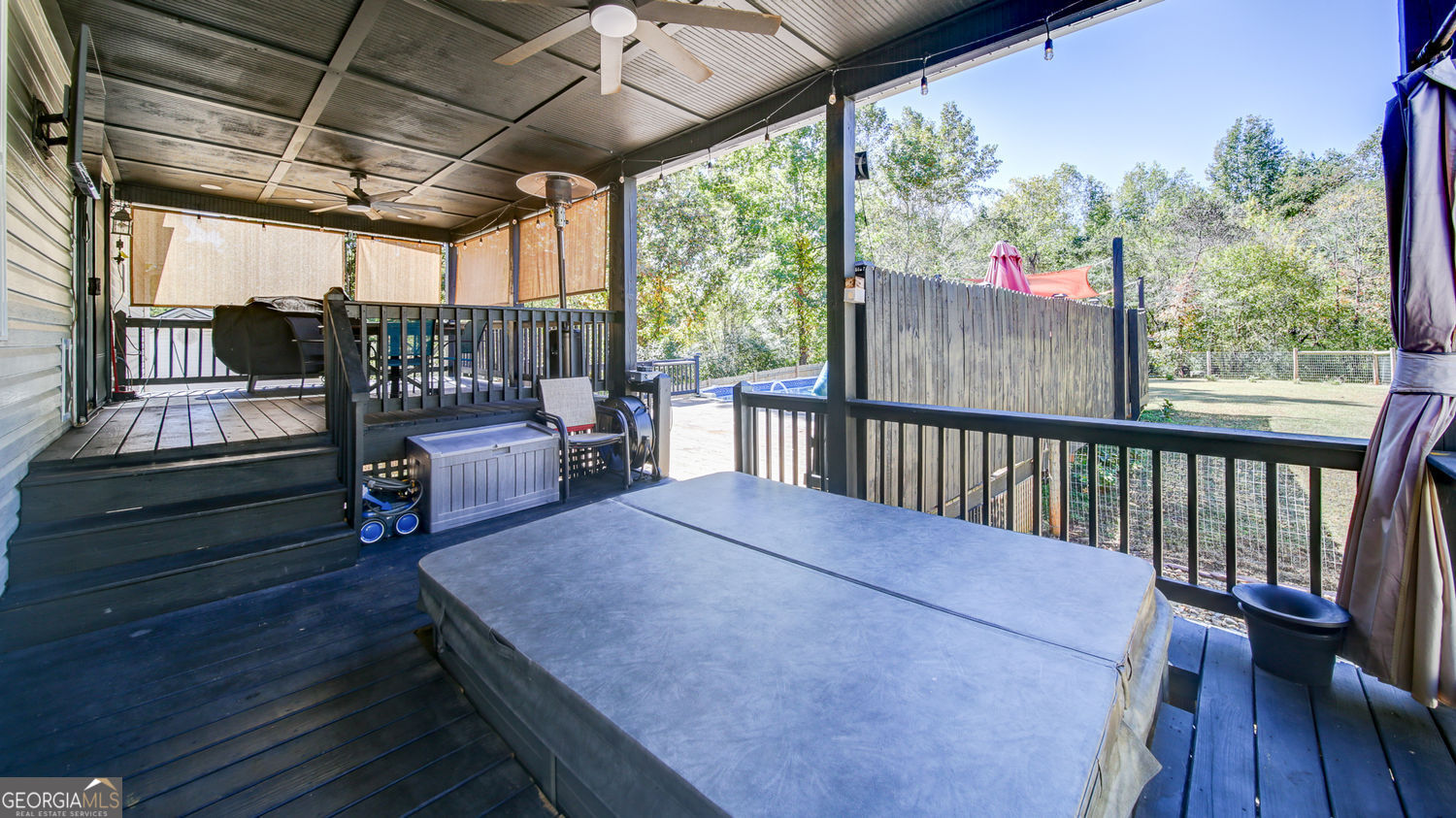 EAST GATE - Residential