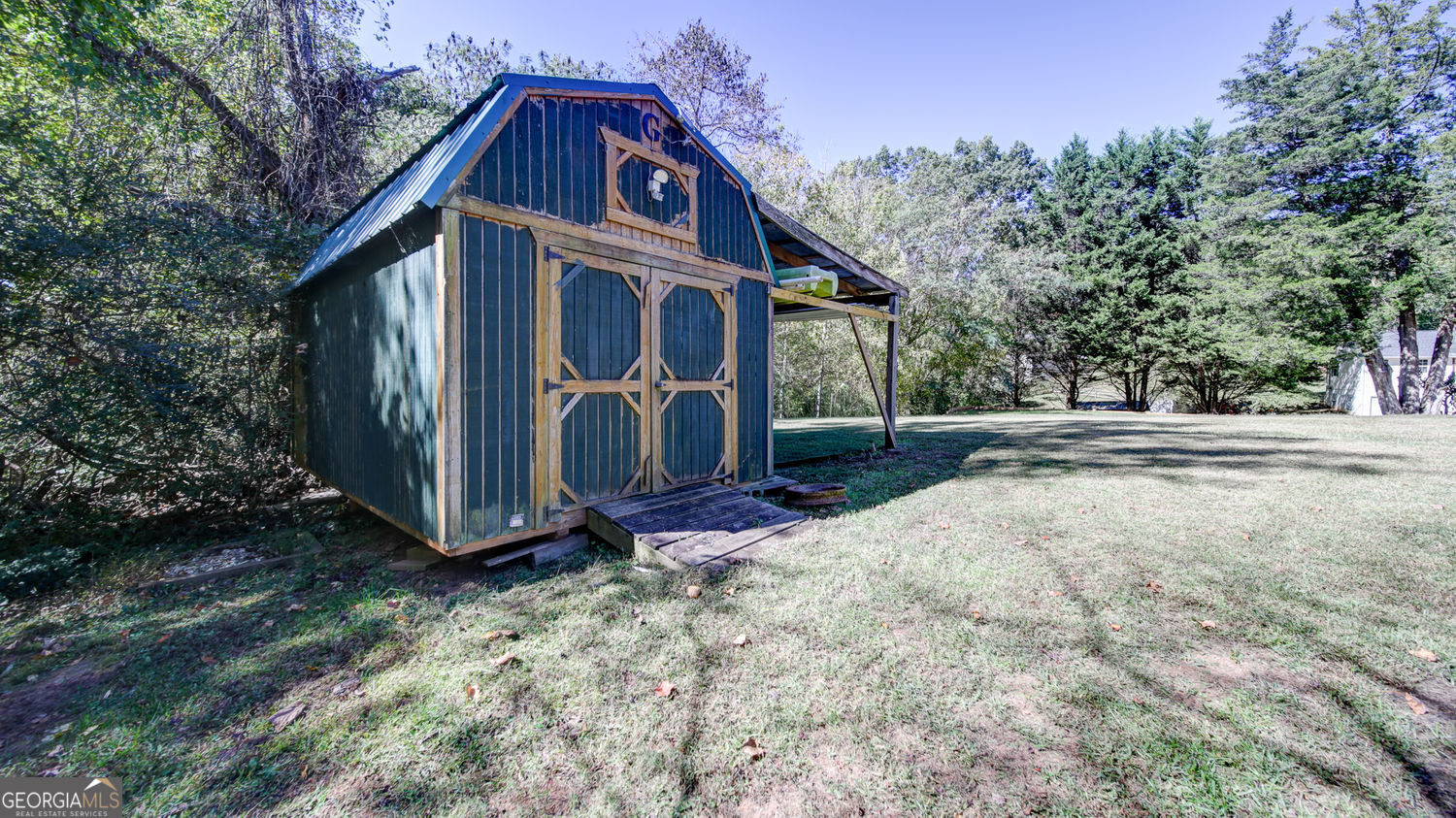 EAST GATE - Residential