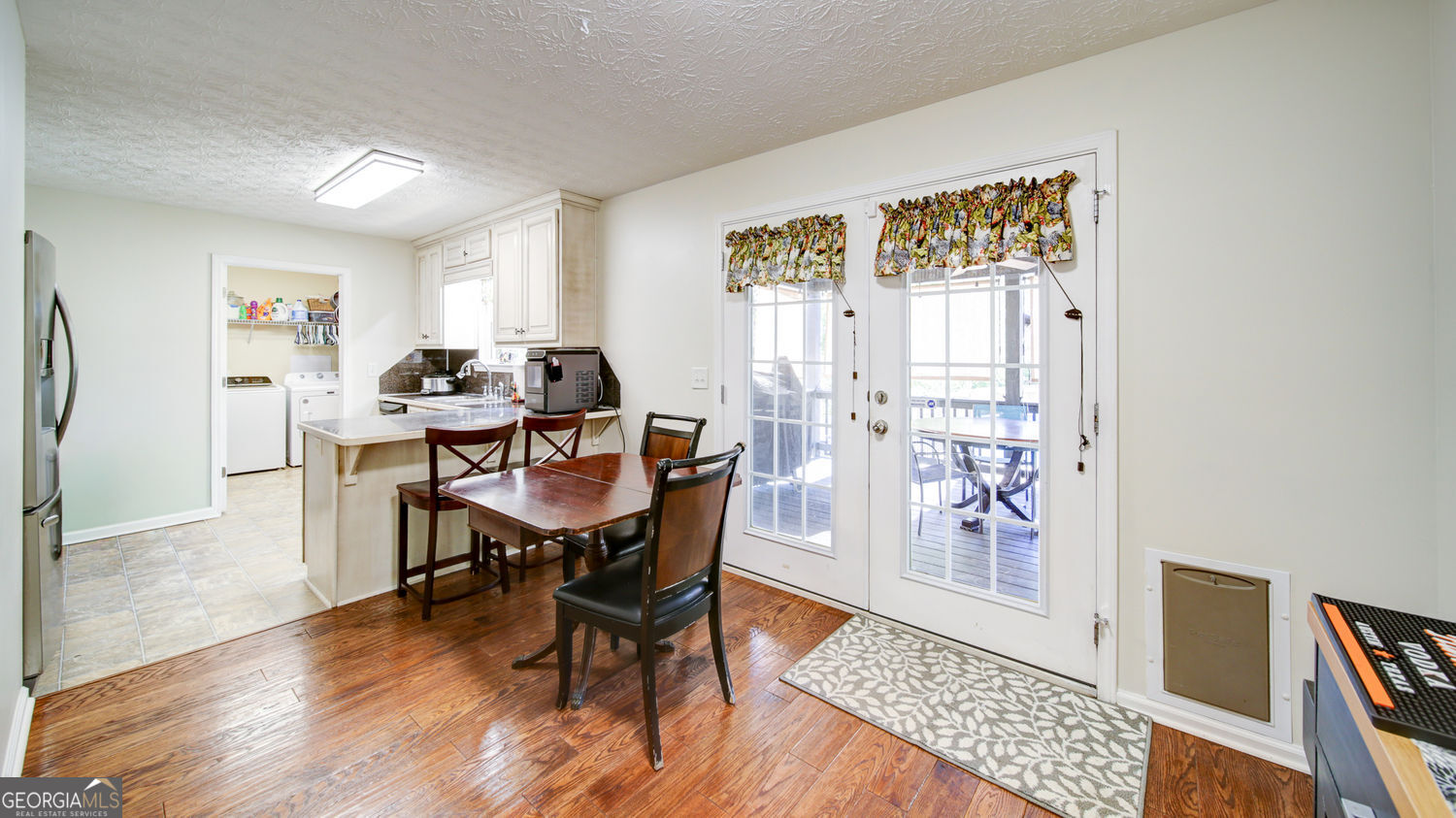 EAST GATE - Residential