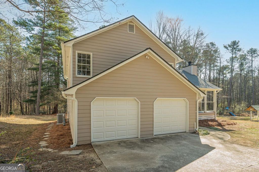 Photo of 4896 Muirwood Drive, Powder Springs, GA 30127 (MLS # 10690884)