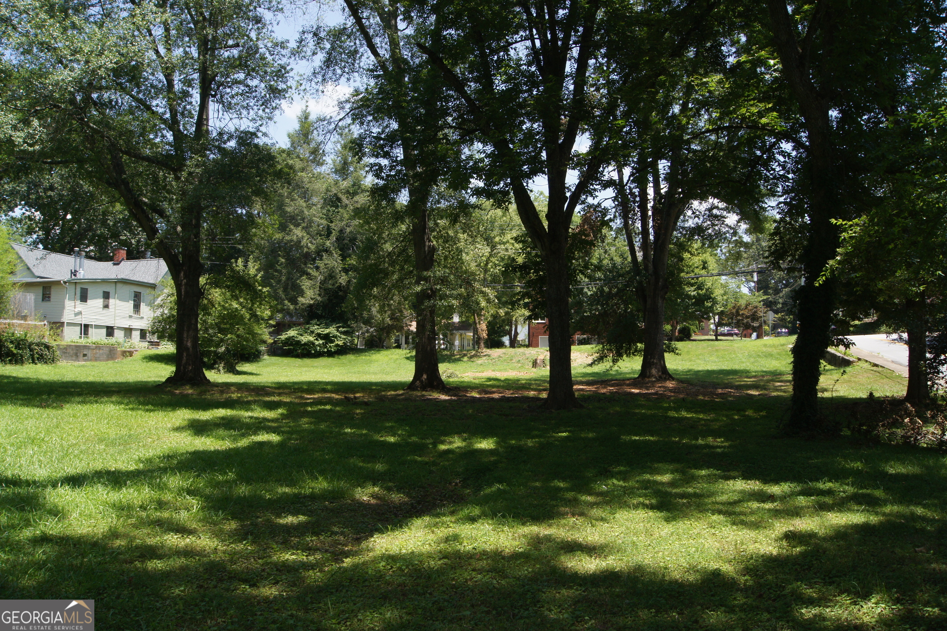 581 Bradford ST NW