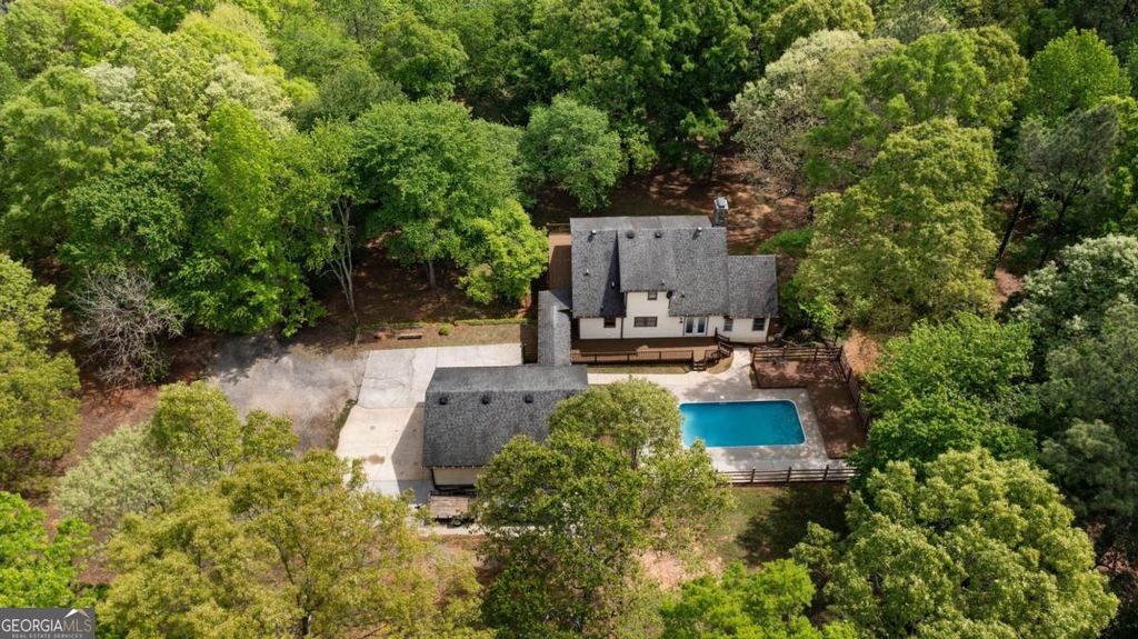 Photo of 280 Cline Drive SW, Cartersville, GA 30120 (MLS # 10732307)