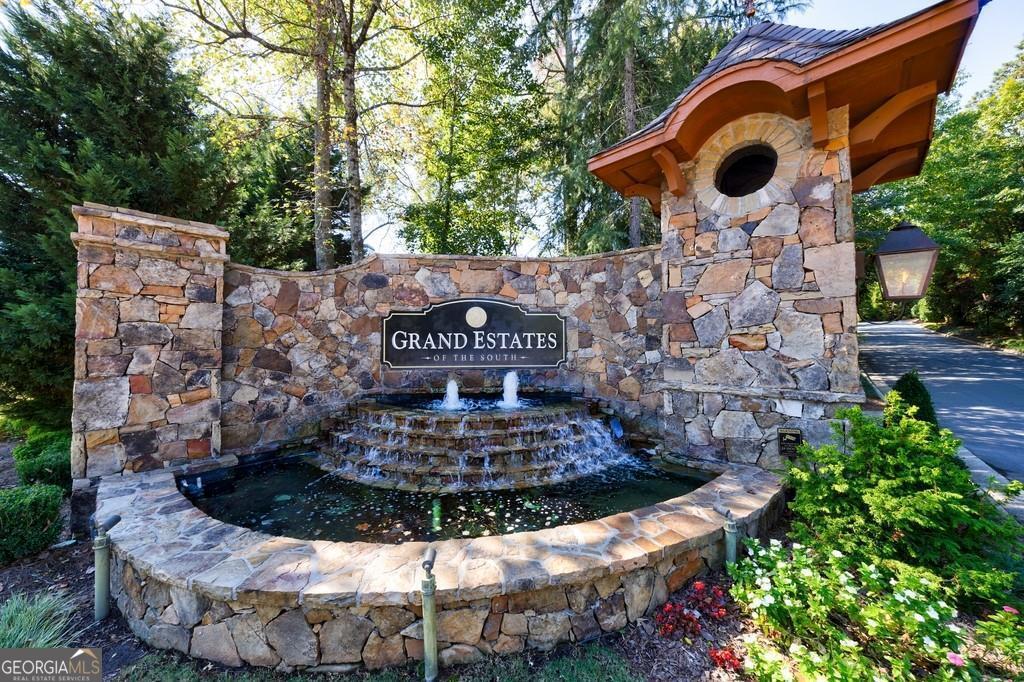 Grand Estate of the South - Residential