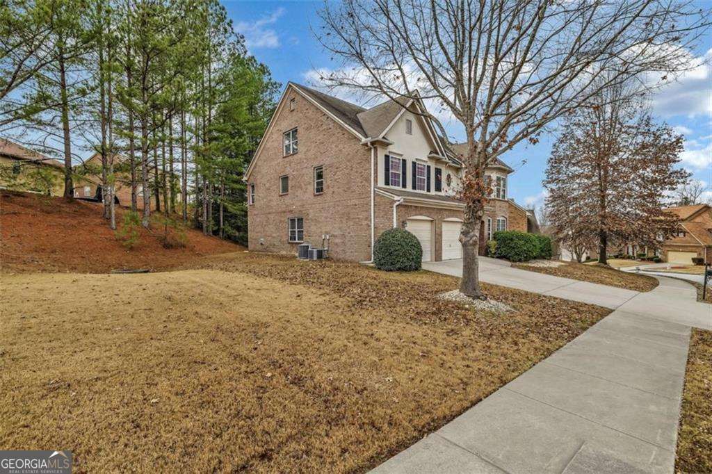 Photo of 5401 Stone Cove Drive SW, Atlanta, GA 30331 (MLS # 10739156)