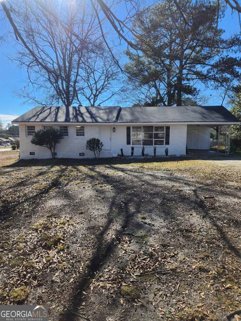 A home in Riverdale