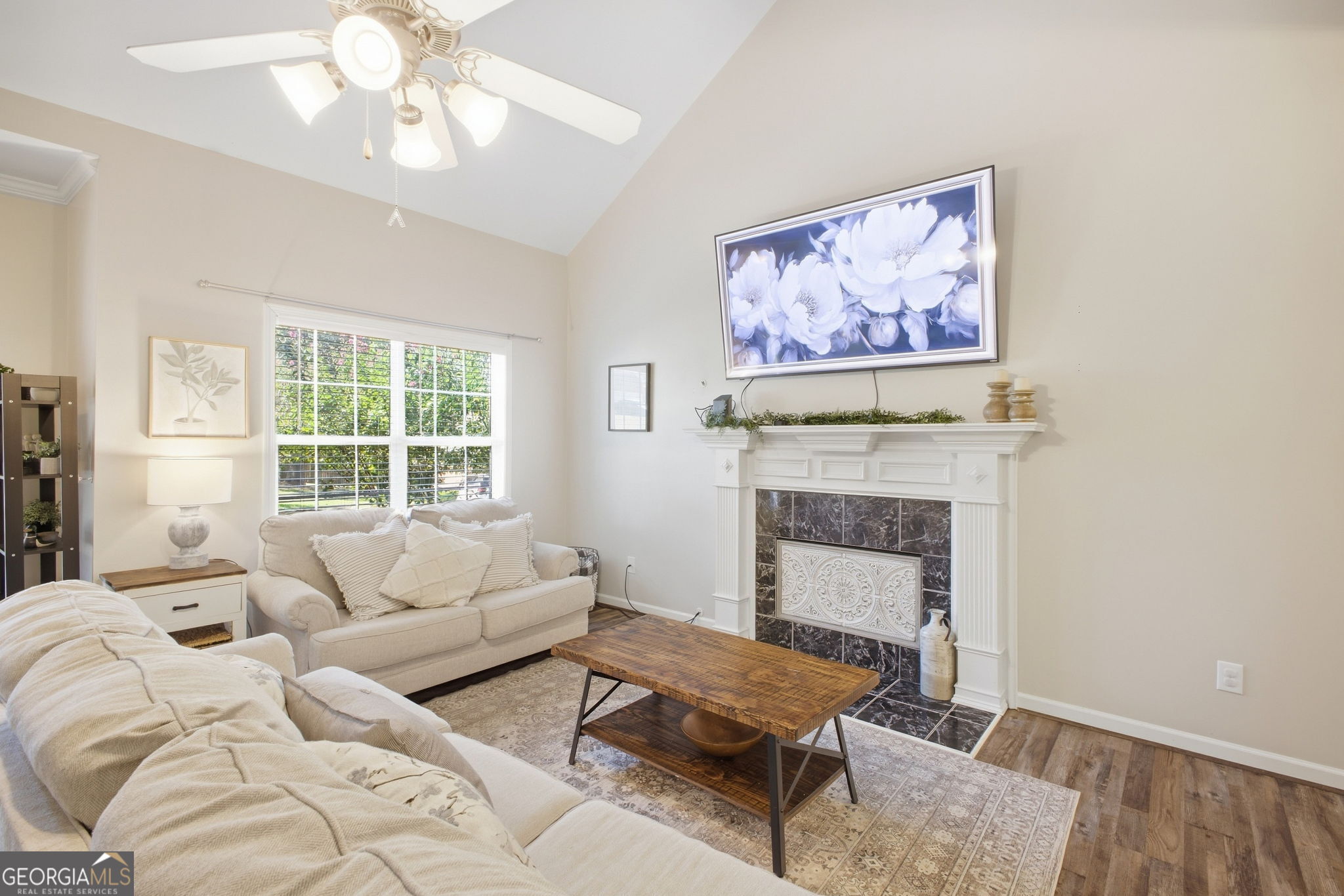 33 Martha's PL NW