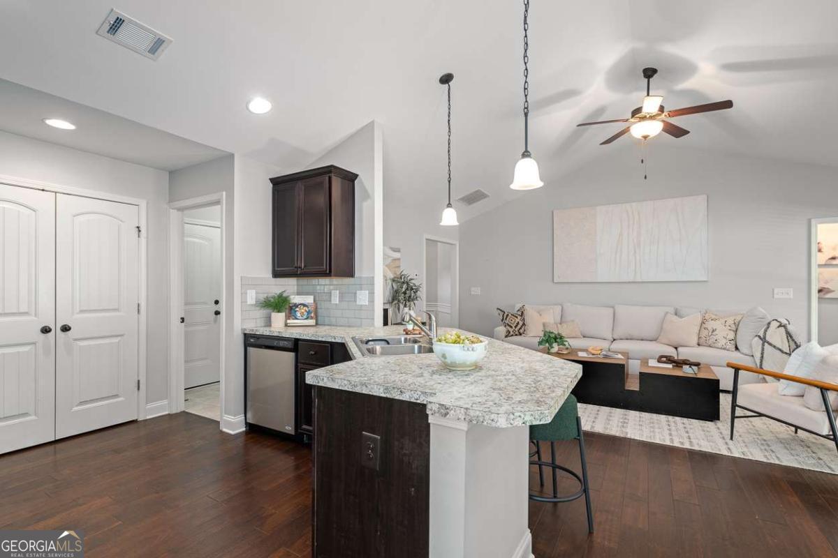 Mundy Mill - Residential