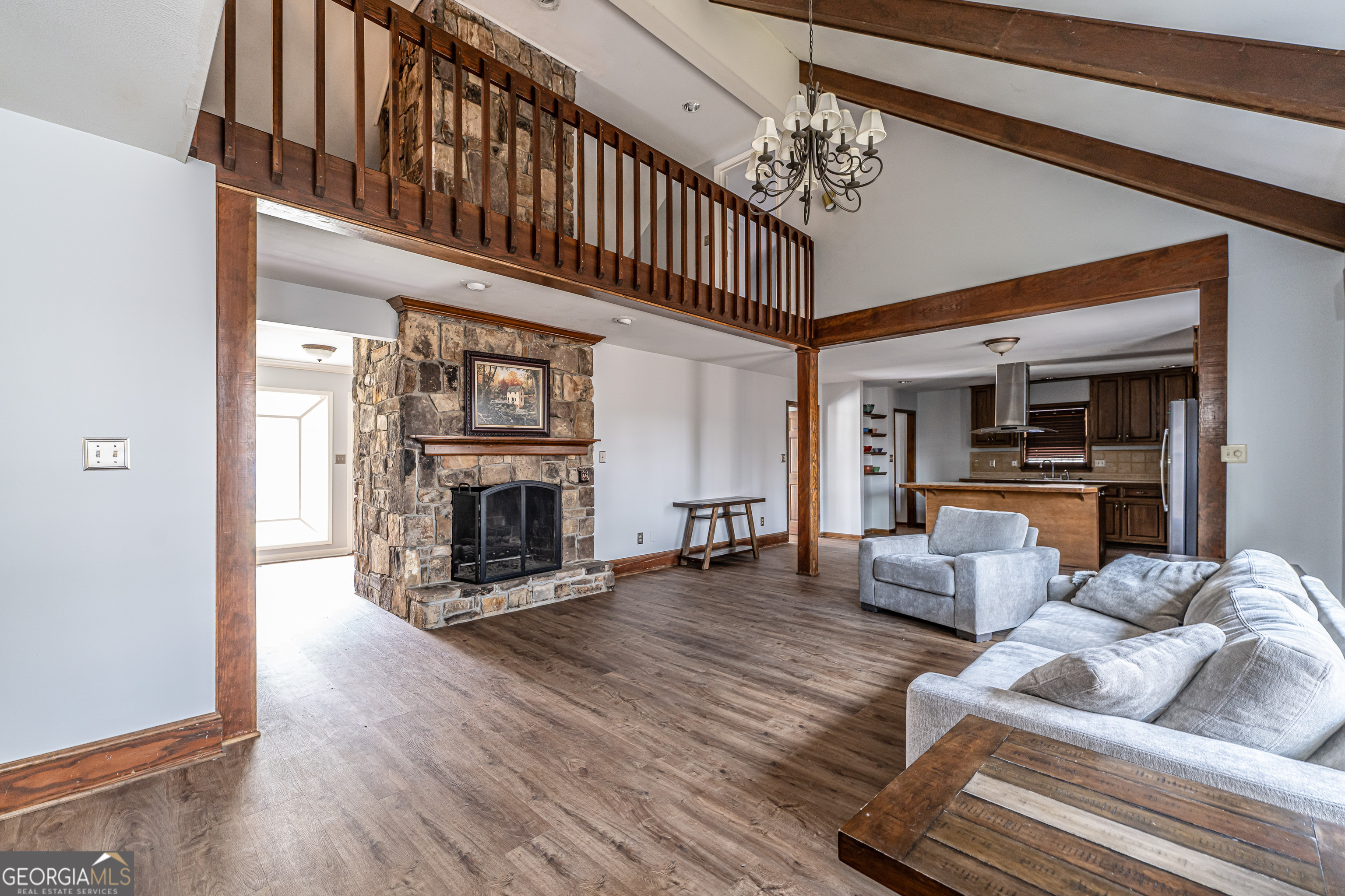 27 Saddle Mountain RD SE