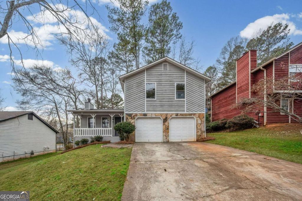 Photo of 2619 Porter Drive, Lawrenceville, GA 30044 (MLS # 10681994)