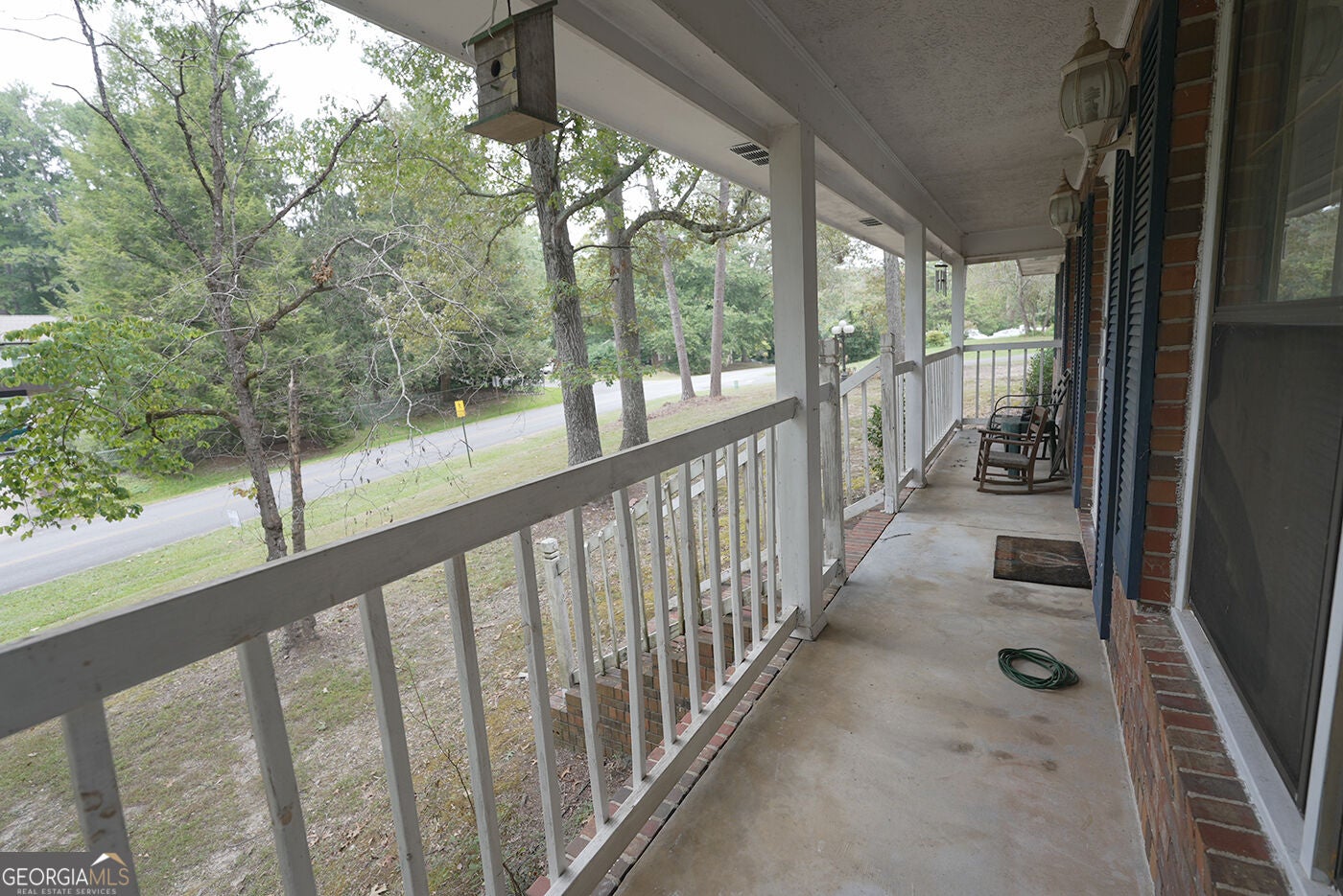 302 Ridgewood RD