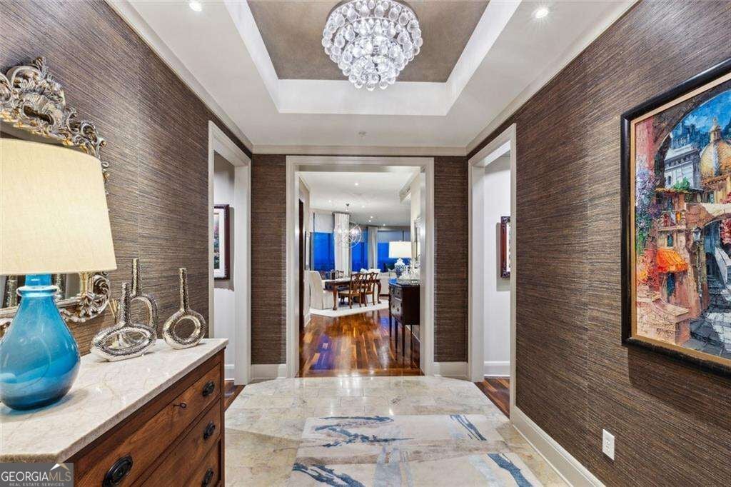 Photo of 3344 Peachtree Road NE #4102, Atlanta, GA 30326 (MLS # 10850434)