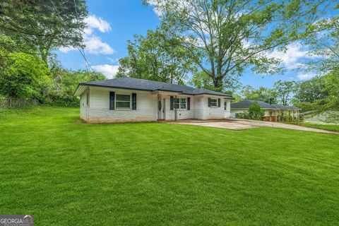 Photo of 305 S 18th Street, Griffin, GA 30224 (MLS # 10617446)