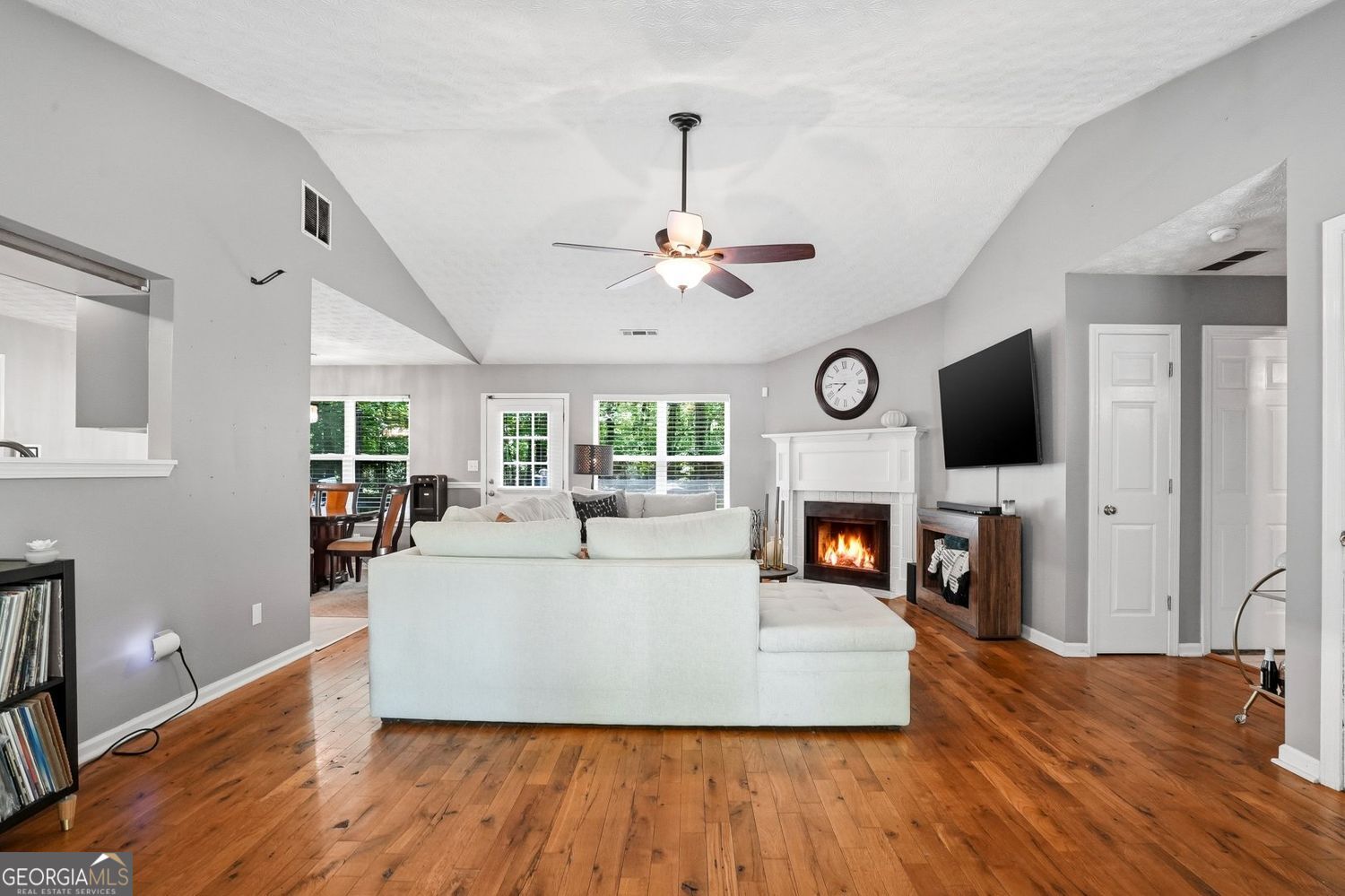 131 Homestead WAY