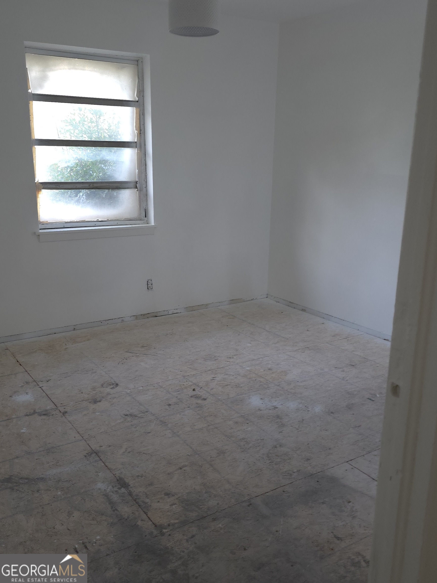 6714 Mableton PKWY SE