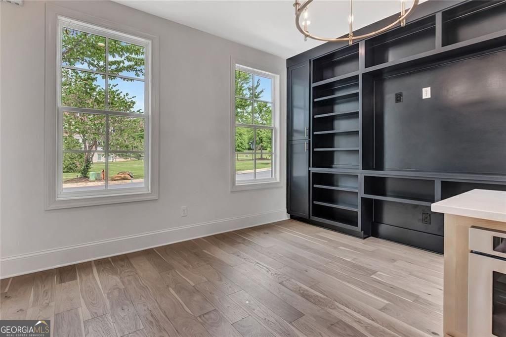 Senoia, Georgia 30276, United States, 3 Bedrooms Bedrooms, ,3 BathroomsBathrooms,Residential,Active,203809