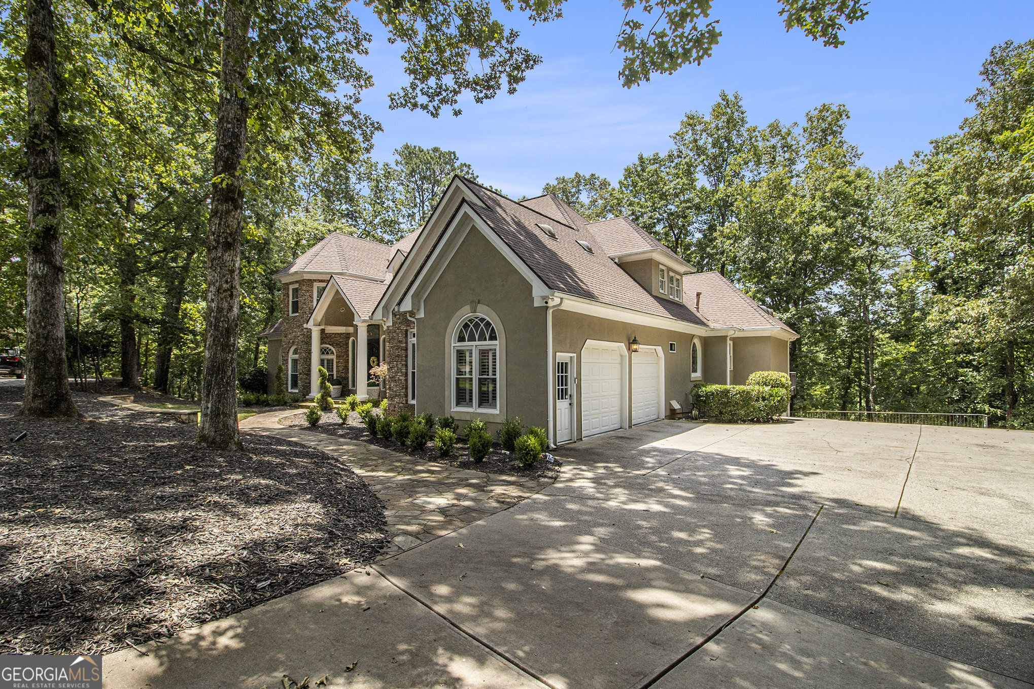 240 Wicklawn WAY