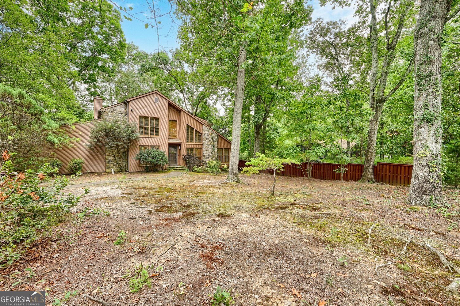 1176 Ashley Lake DR