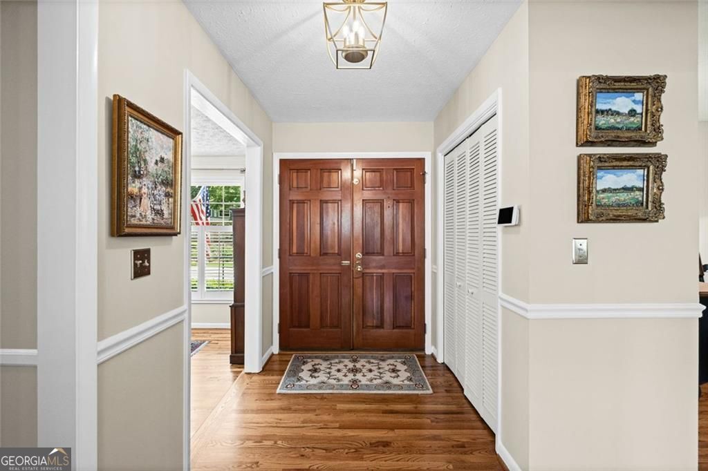 2730 Fontainebleau DR