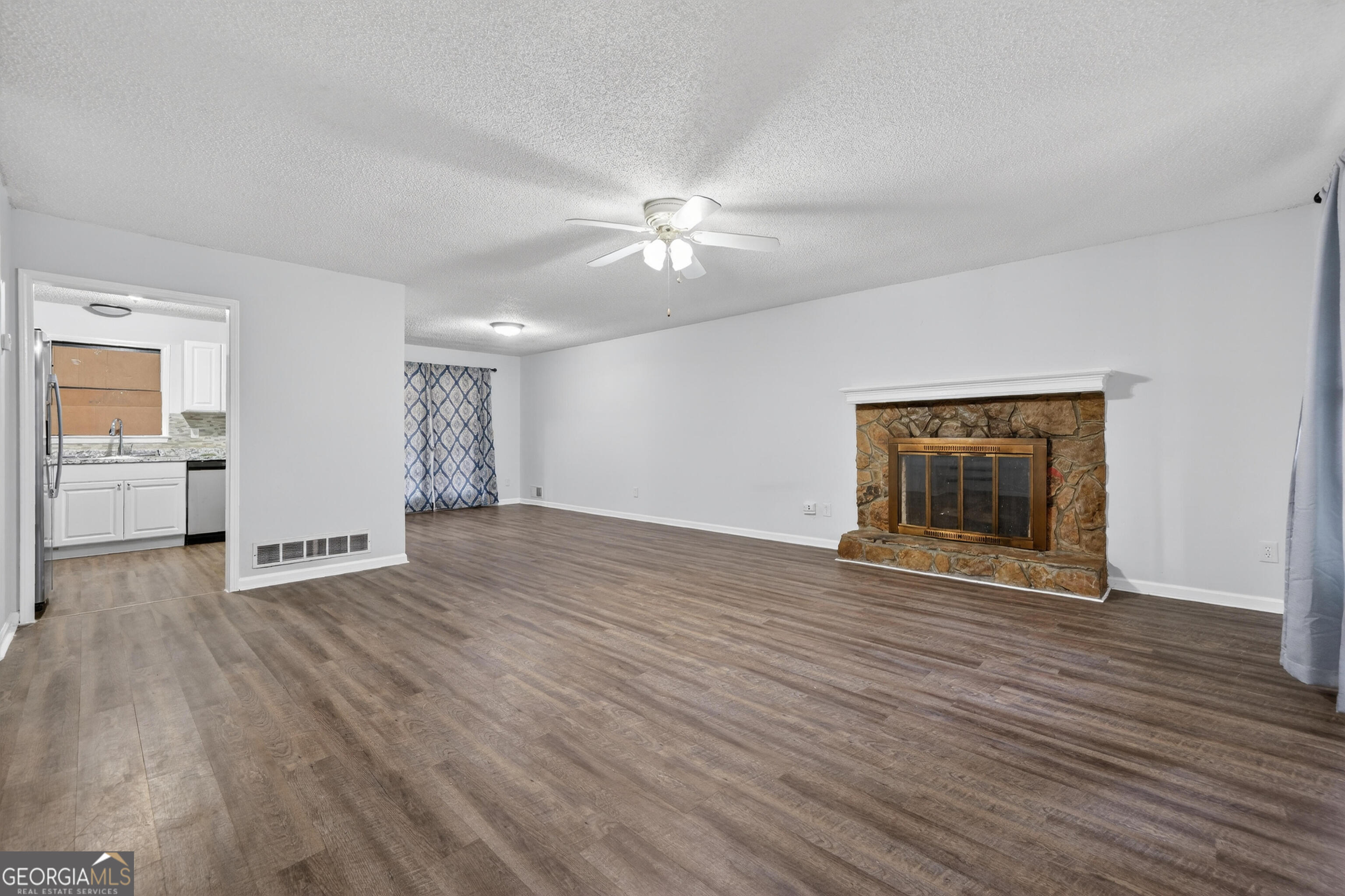 3189976071 Homes for Sale