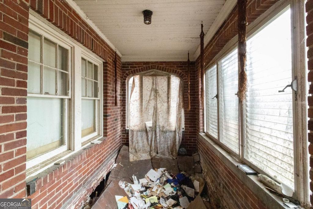 Photo of 1207 M L King Jr Drive SW, Atlanta, GA 30314 (MLS # 10661262)