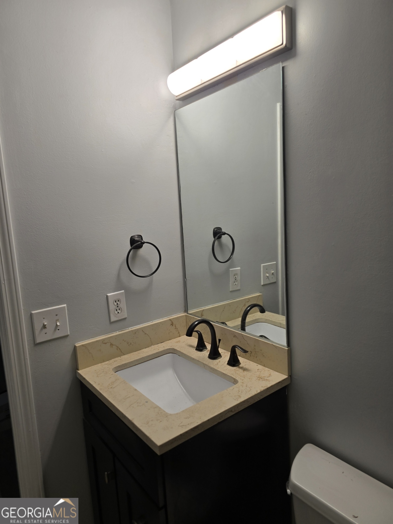 Avensong - Residential Lease