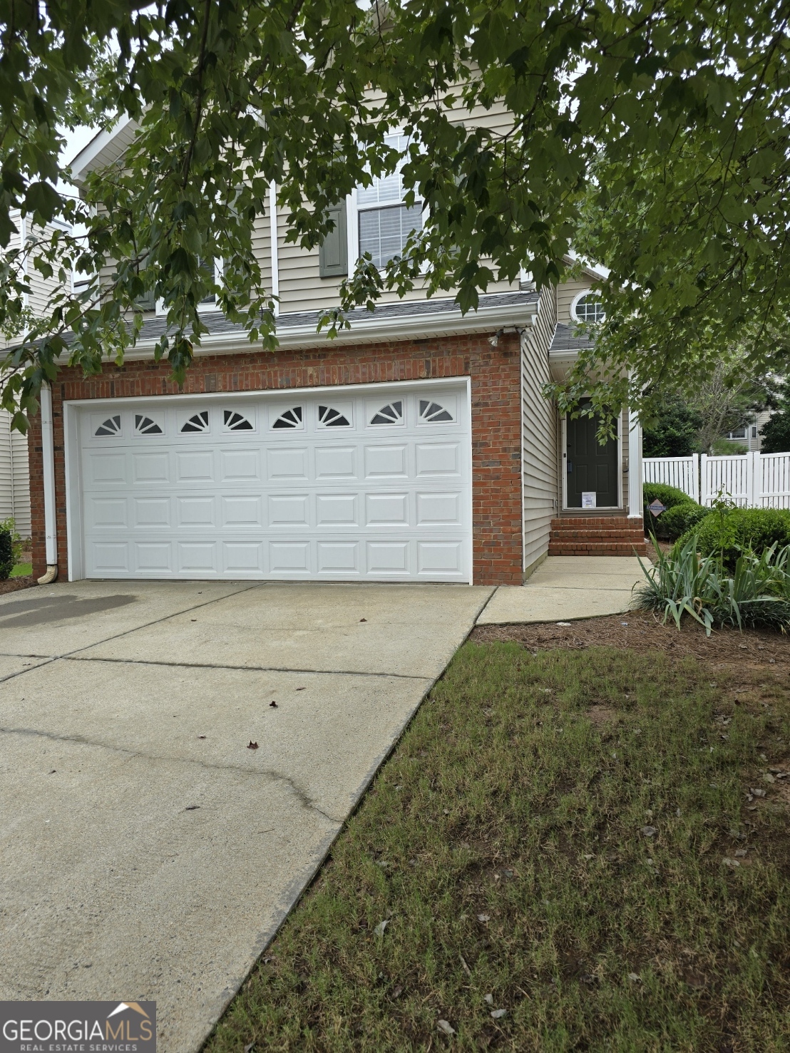 Avensong - Residential Lease