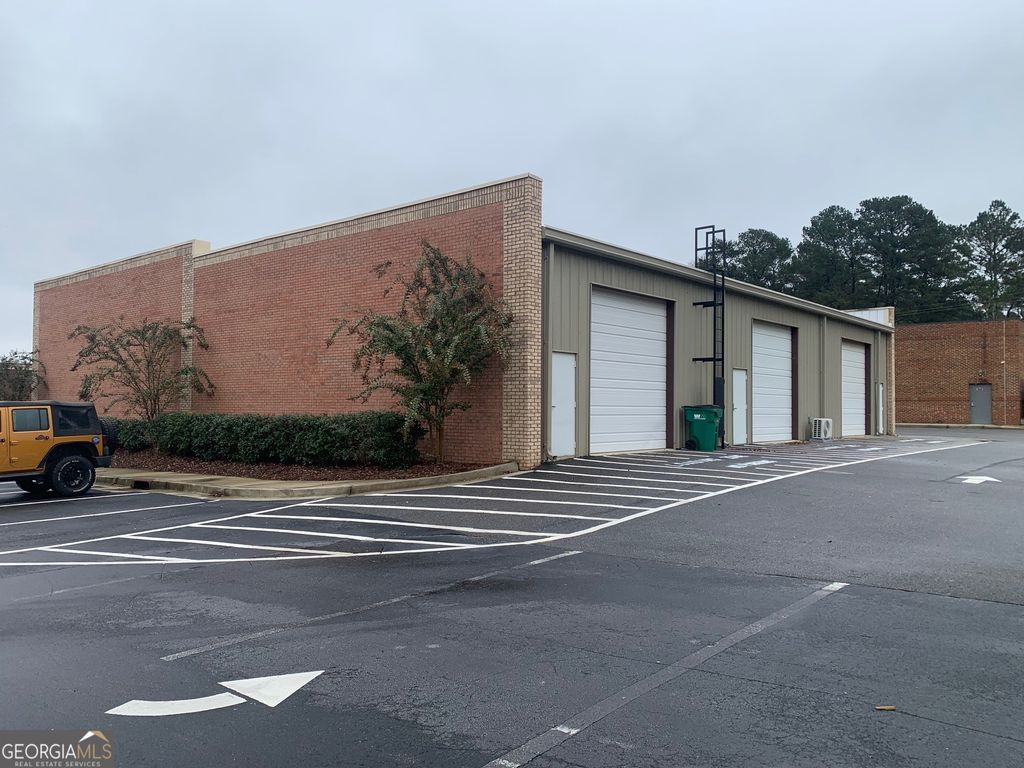 Photo of 435 LOGANVILLE Highway #300, Winder, GA 30680 (MLS # 10737249)