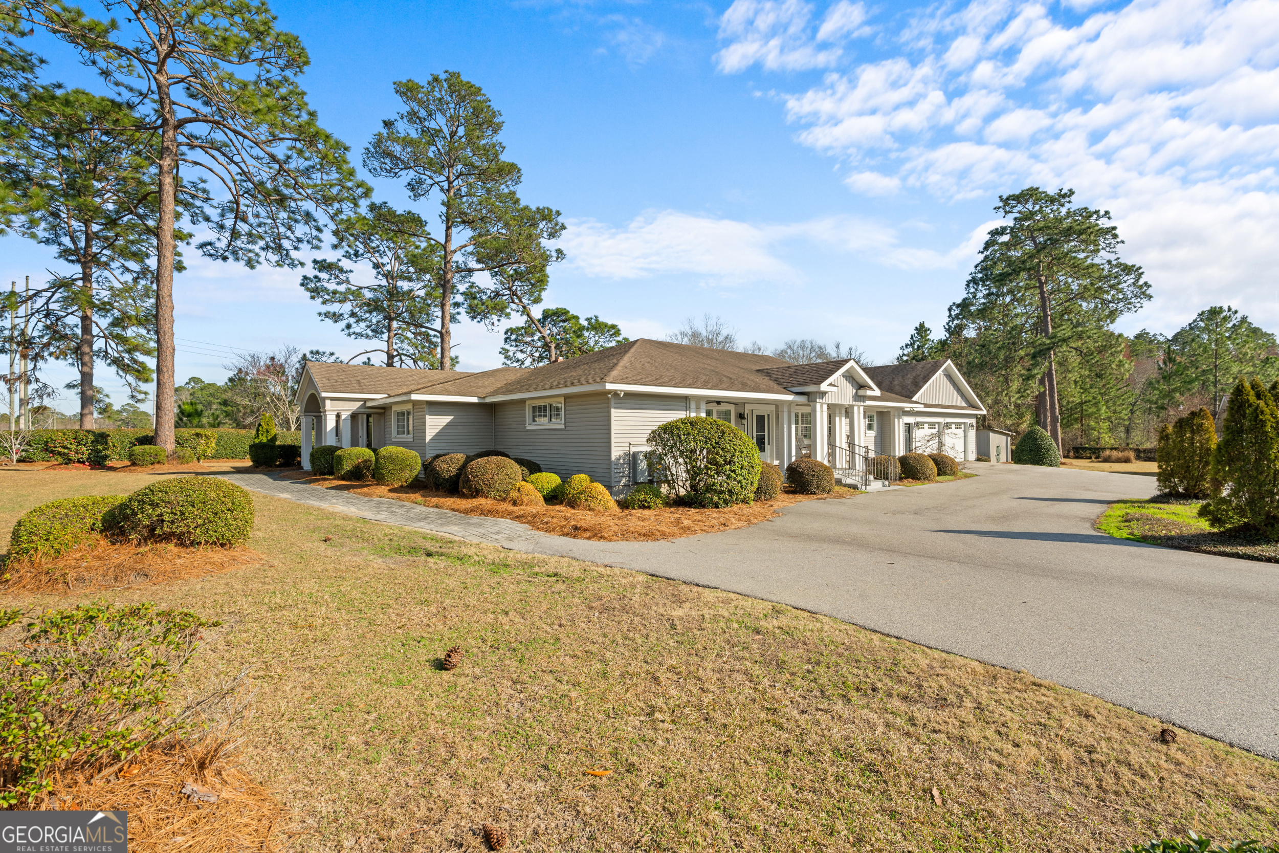 1211 Pulaski RD