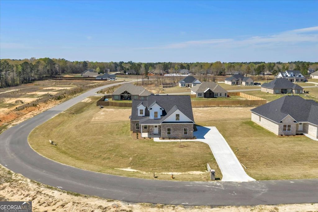 Photo of 426 Burlington Drive, Macon, GA 31052 (MLS # 10739005)