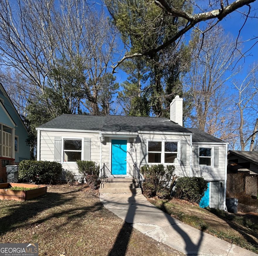 This charming 2-bedroom, 2-bathroom rental in East Point is newly renovated and move-in ready! Located in a desirable neighborhood, this updated unit features spacious bedrooms with ample closet space, and modern bathrooms with sleek finishes. The open concept living area is bright and airy, perfect for entertaining, while the fully equipped kitchen includes new appliances such as a stove, refrigerator, and microwave. Additionally, there is an in-unit laundry setup with washer and dryer hookups for added convenience.  Private off-street parking is available for residents, and the property is just minutes from local schools, parks, shopping, and dining. Contact us today to schedule a viewing and make this beautiful, renovated home your new home!